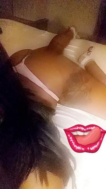 2172903362, female escort, Carbondale